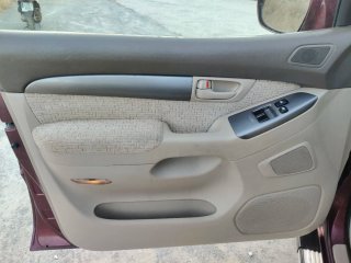 Toyota Land Cruiser 2003
