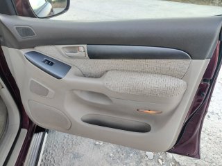 Toyota Land Cruiser 2003
