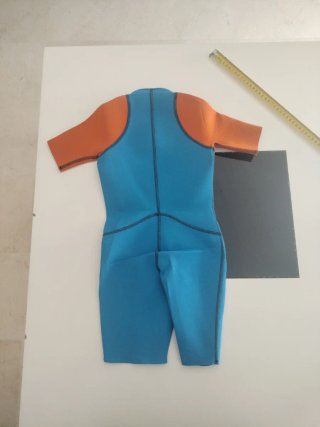 Traje de baño neopreno infantil azul y naranja