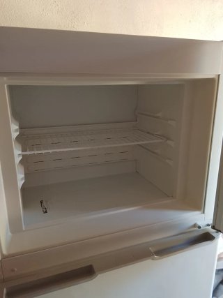 Frigorífico Gas y Luz
