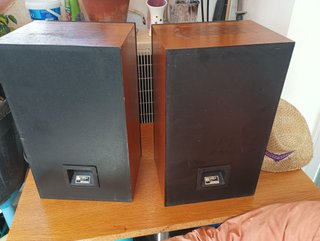 Altavoces KEF Corelli