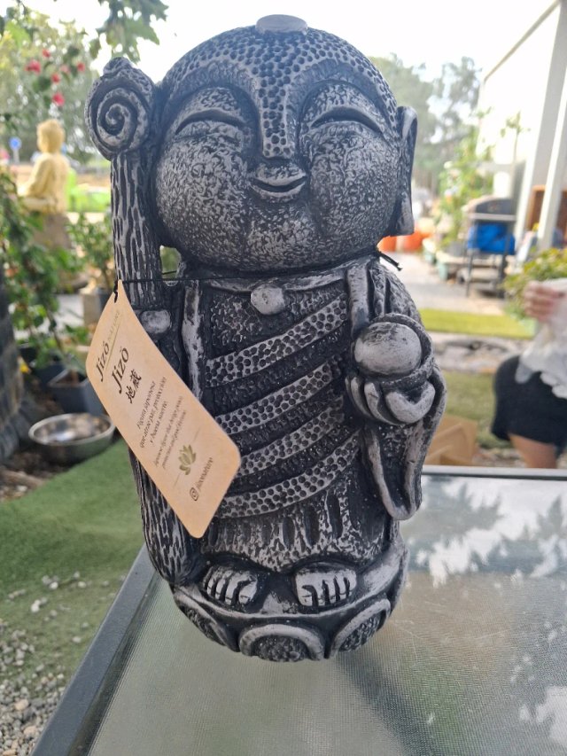 Figura Jizo de piedra Jizo Nature
