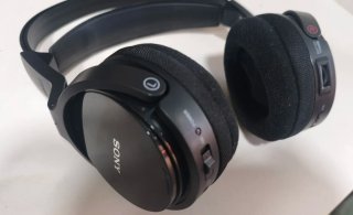 Auriculares Inalámbricos Sony MDR-RF811RK