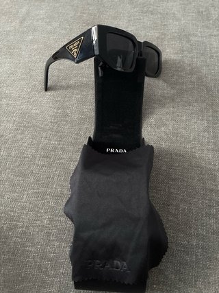 Estuche Gafas Prada Negro