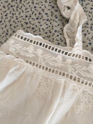 Blusa romántica MNG Talla S