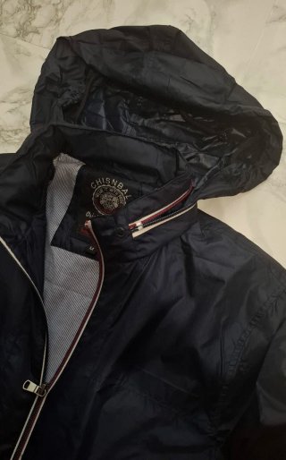 Chaqueta impermeable azul