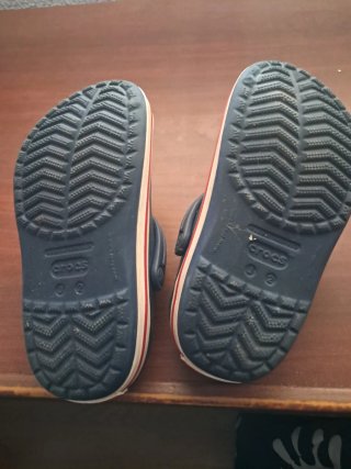 Zapatillas Crocs niño azul