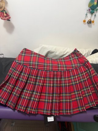 Falda Plisada Cuadros  (Banned Alternative)