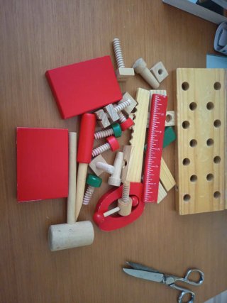 Banco de trabajo de madera para niños