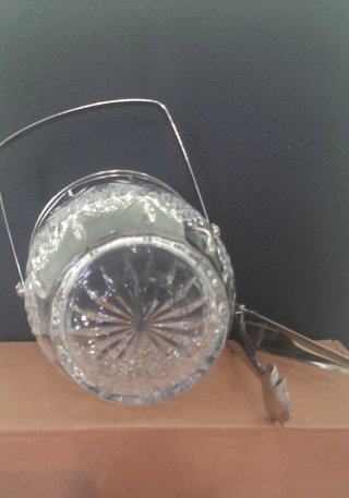 Cubitera cristal tallado con pinzas