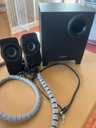 Sistema de altavoces Creative A220