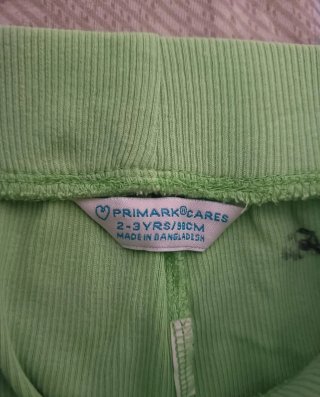 2 Shorts Niña Verdes