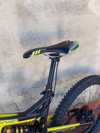 Bici Enduro Intense Carbine Amarilla