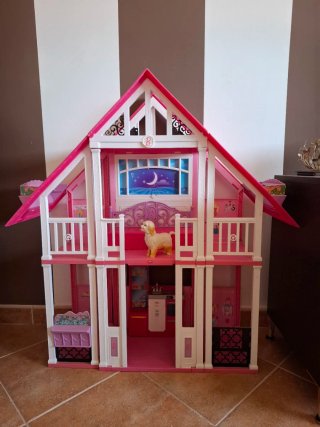 Casa de Muñecas Barbie