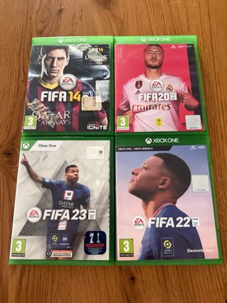 Set Giochi Xbox One - FIFA. Prezzo per gioco.