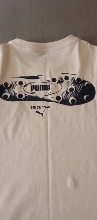 Maglietta Puma Beige con numero 10