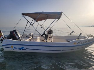 Barco Voraz 450 Blanco y Azul