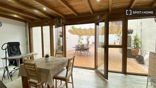 Estudio en alquiler en Cuatro Caminos en Madrid