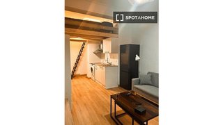 Estudio en alquiler en Vila de Gràcia en Barcelona