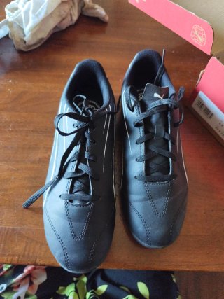 Scarpe da calcio Puma nere