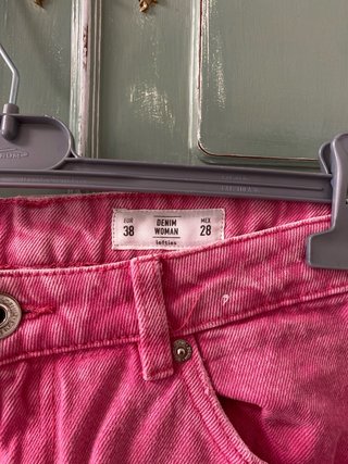 Pantalón vaquero rosa