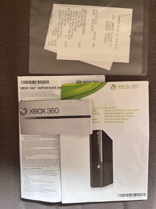 Xbox 360 Slim E 250GB + 2 Juegos