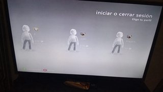Xbox 360 Slim E 250GB + 2 Juegos