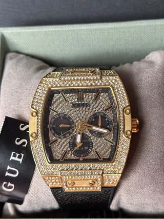 Reloj Guess Dorado y Negro con Cristales