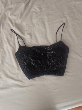 Top lentejuelas negro tirantes finos