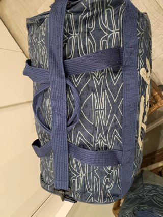Bolso de deporte Turbo azul y blanco