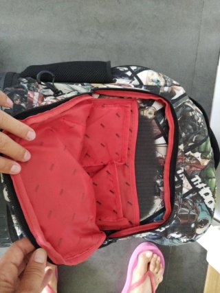Mochila escolar con ruedas Marvel