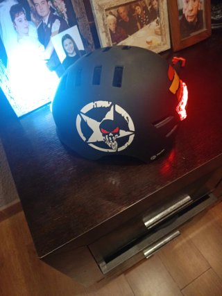 Casco Bici/Patín Eléctrico con Luz LED, recargable