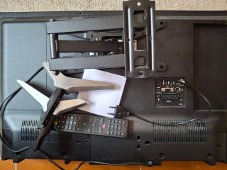 TV JVC 32 + Soporte Pared Articulado