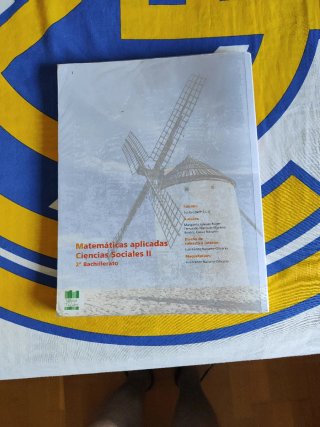 MATEMÁTICAS APLICADAS CIENCIAS SOCIALES II 2º B...