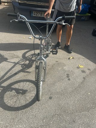 Bmx plateada