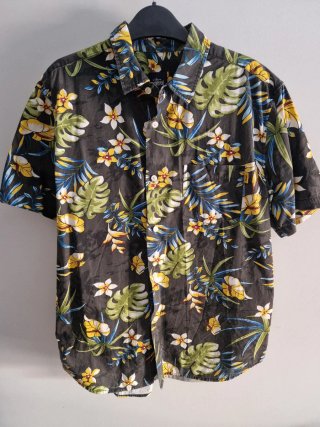 Camisa Hawaiana Stussy Talla M