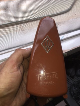 Wittner Metrónomo Taktell PIC