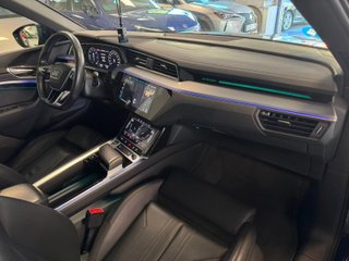 Audi e-tron Advanced 55 quattro 300 kW (408 CV)