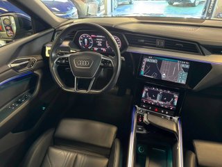 Audi e-tron Advanced 55 quattro 300 kW (408 CV)
