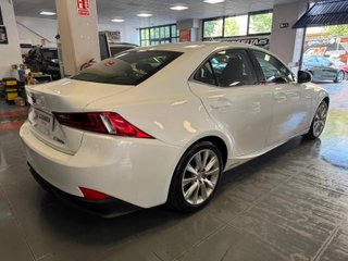 Lexus IS 300h Executive Navibox 164 kW (223 CV)