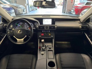 Lexus IS 300h Executive Navibox 164 kW (223 CV)