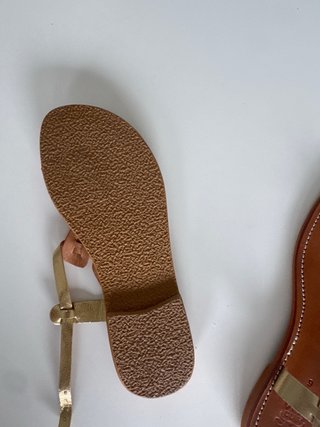 Sandalias de piel doradas talla 39