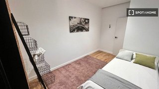 Piso en alquiler en Palos de Moguer en Madrid