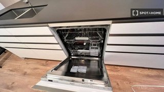 Piso en alquiler en Palos de Moguer en Madrid