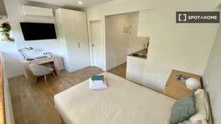 Estudio en alquiler en Bellas Vistas en Madrid