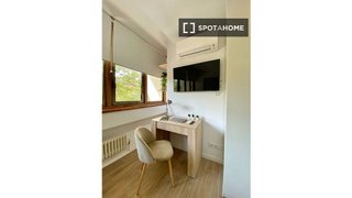 Estudio en alquiler en Bellas Vistas en Madrid