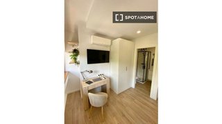 Estudio en alquiler en Bellas Vistas en Madrid