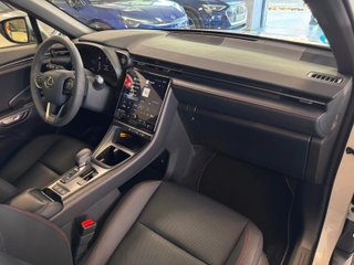Lexus LBX 1.5 HEV Elegant 100 kW (136 CV)