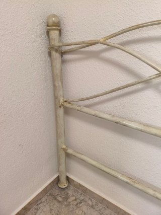 Cabecero de forja beige Almuñécar