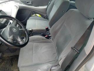 Nissan Almera 2005